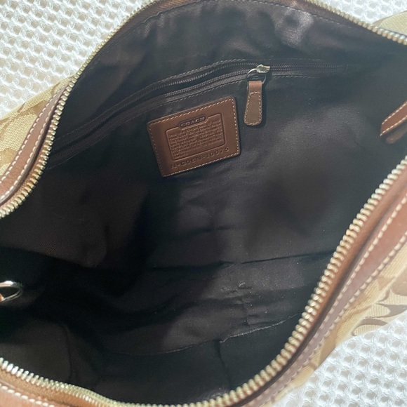 Authentic Coach Handbag - Picture 3 of 3